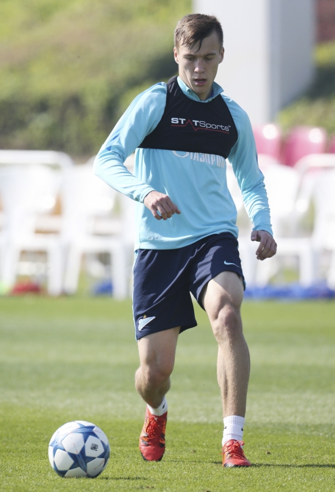 «Газпром»-тренировочные сборы в Дохе: 16 января, утренняя тренировка