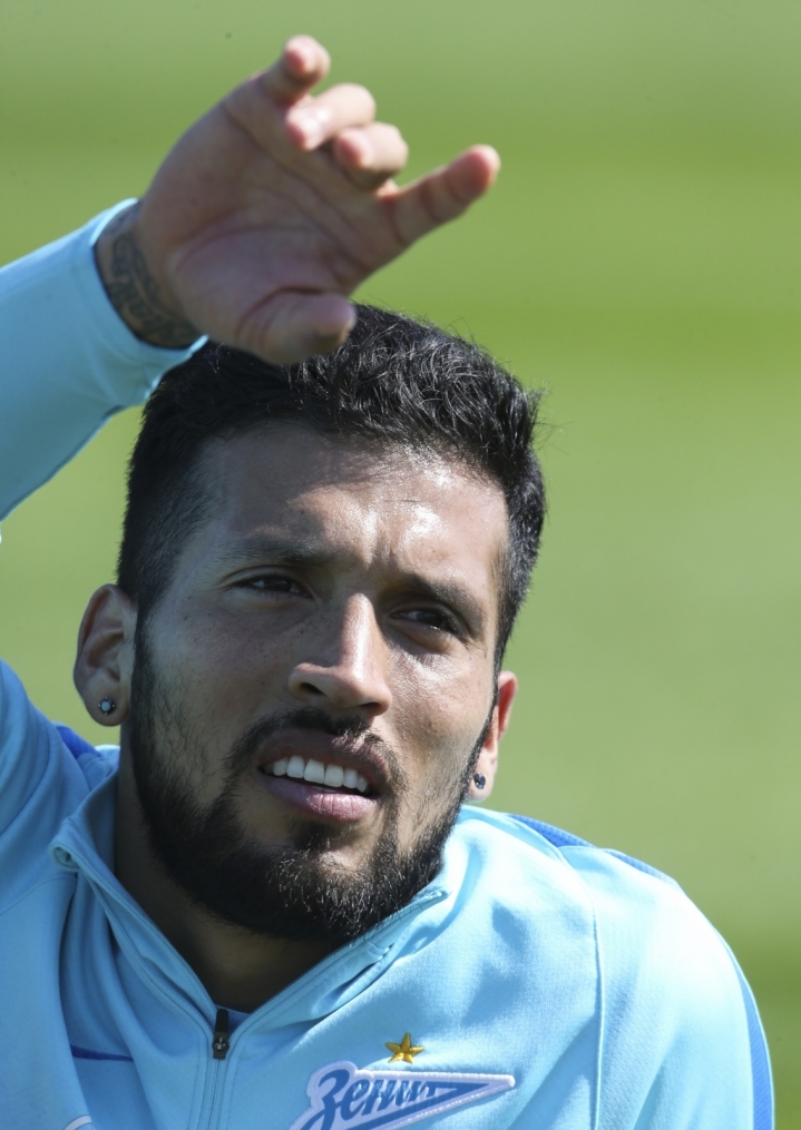 «Газпром»-тренировочные сборы в Дохе: 16 января, утренняя тренировка