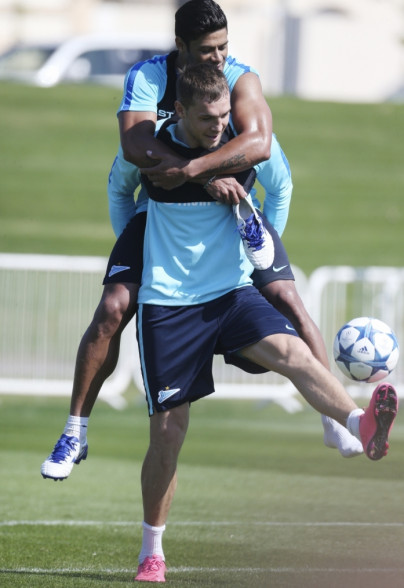 «Газпром»-тренировочные сборы в Дохе: 16 января, утренняя тренировка