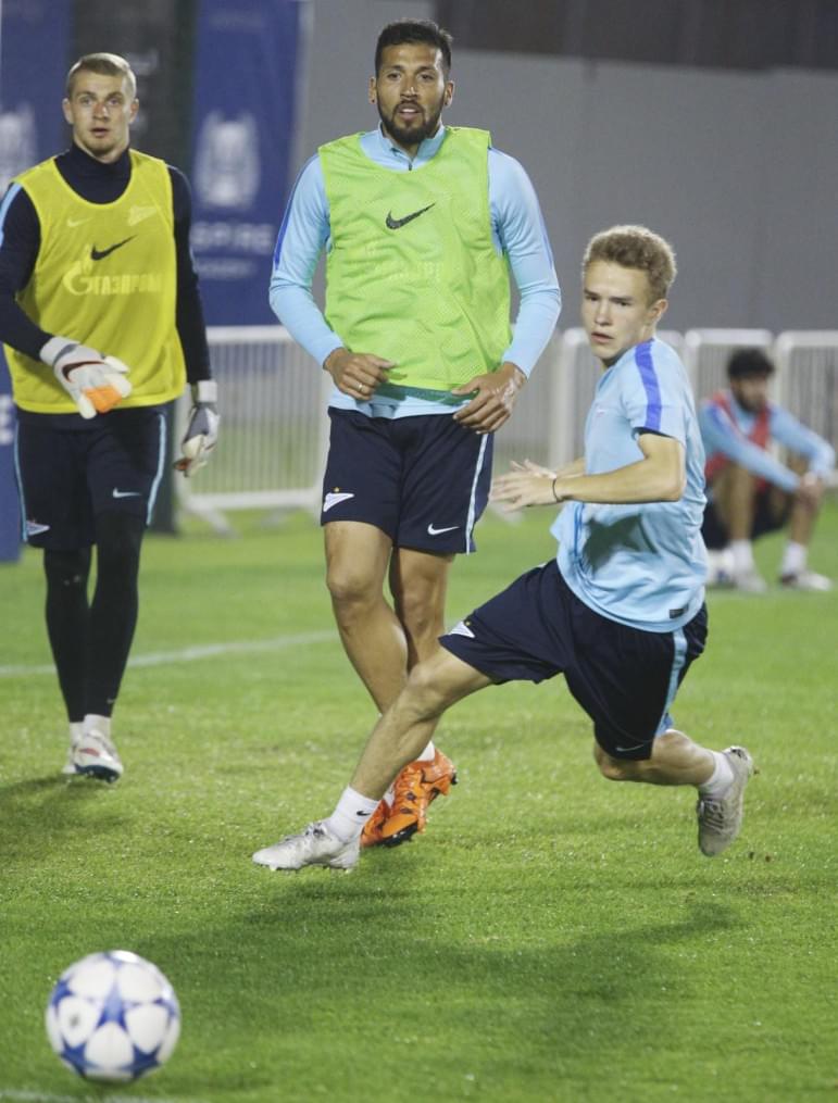 «Газпром»-тренировочные сборы в Дохе: 20 января, вечерняя тренировка