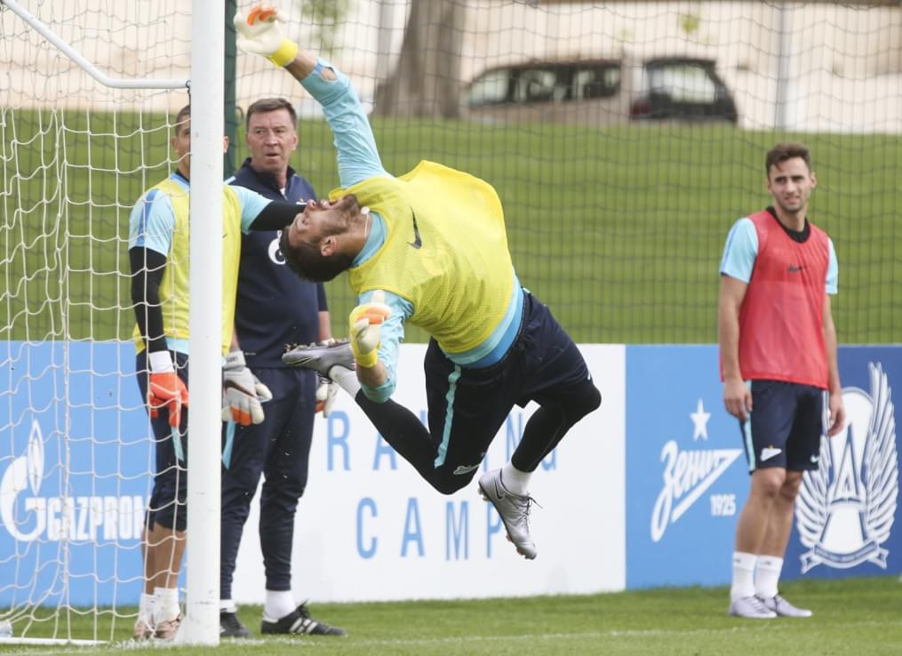 «Газпром»-тренировочные сборы в Дохе: 23 января, утренняя тренировка