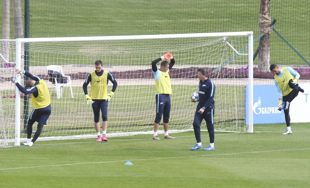 «Газпром»-тренировочные сборы в Дохе: 23 января, утренняя тренировка