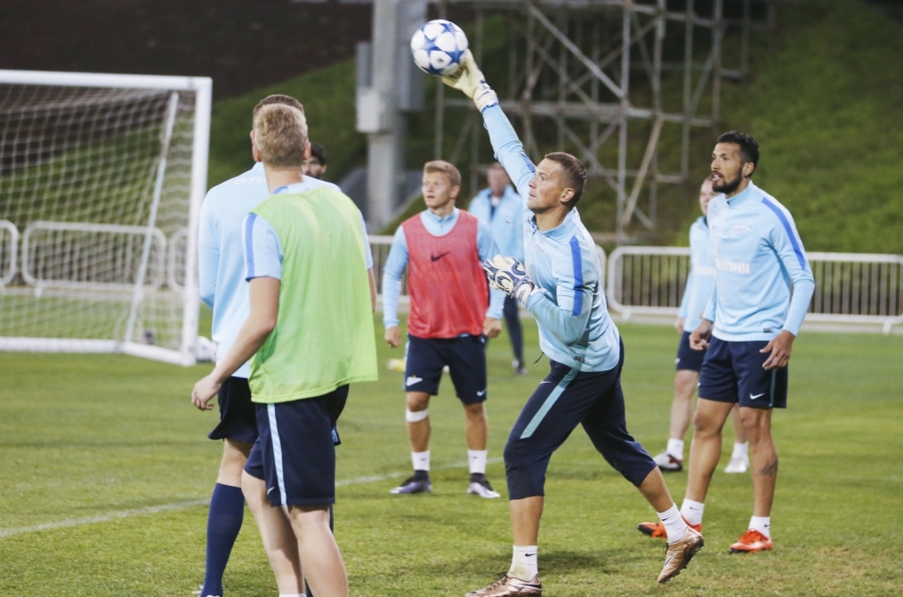 «Газпром»-тренировочные сборы в Дохе: 23 января, вечерняя тренировка