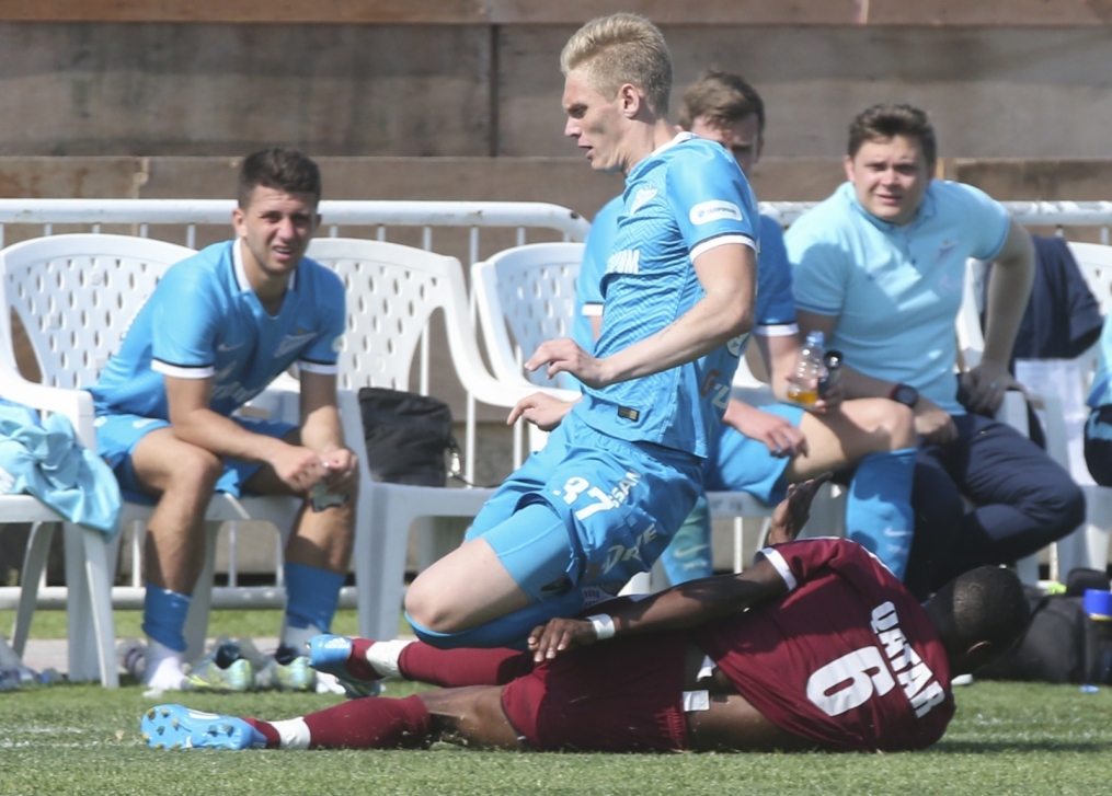 Товарищеский матч «Зенит» — «Армд Форс»