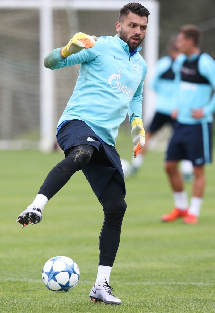 Второй «Газпром»-тренировочный сбор в Фару: 28 января, утренняя тренировка