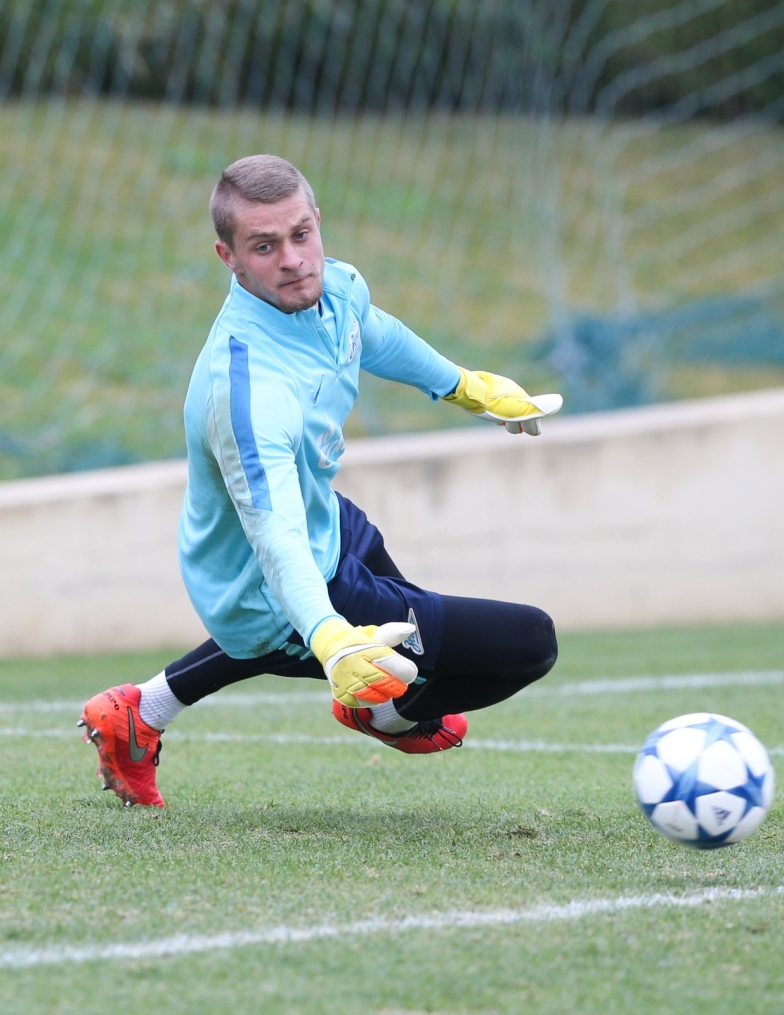 Второй «Газпром»-тренировочный сбор в Фару: 28 января, утренняя тренировка