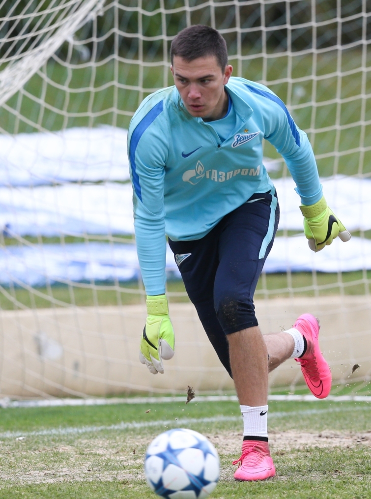 Второй «Газпром»-тренировочный сбор в Фару: 28 января, утренняя тренировка