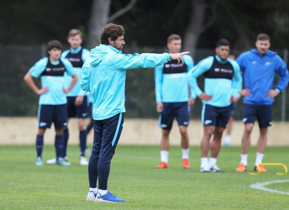 Второй «Газпром»-тренировочный сбор в Фару: 28 января, утренняя тренировка