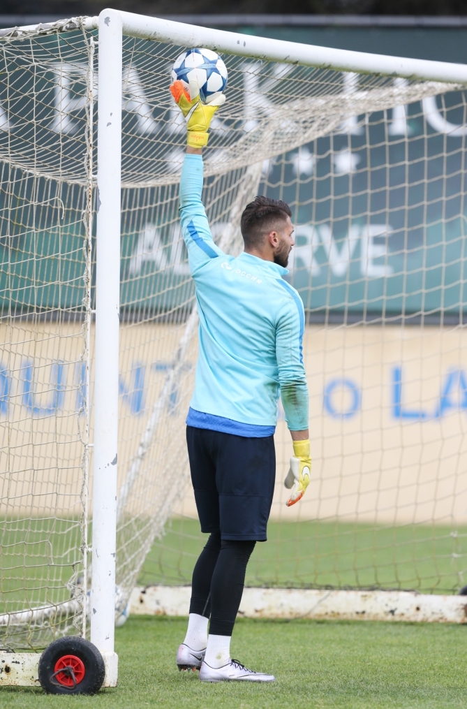 Второй «Газпром»-тренировочный сбор в Фару: 28 января, утренняя тренировка