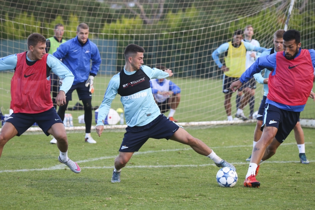 Второй «Газпром»-тренировочный сбор в Фару: 28 января, вечерняя тренировка