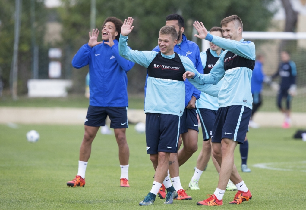 Второй «Газпром»-тренировочный сбор в Фару: 28 января, вечерняя тренировка