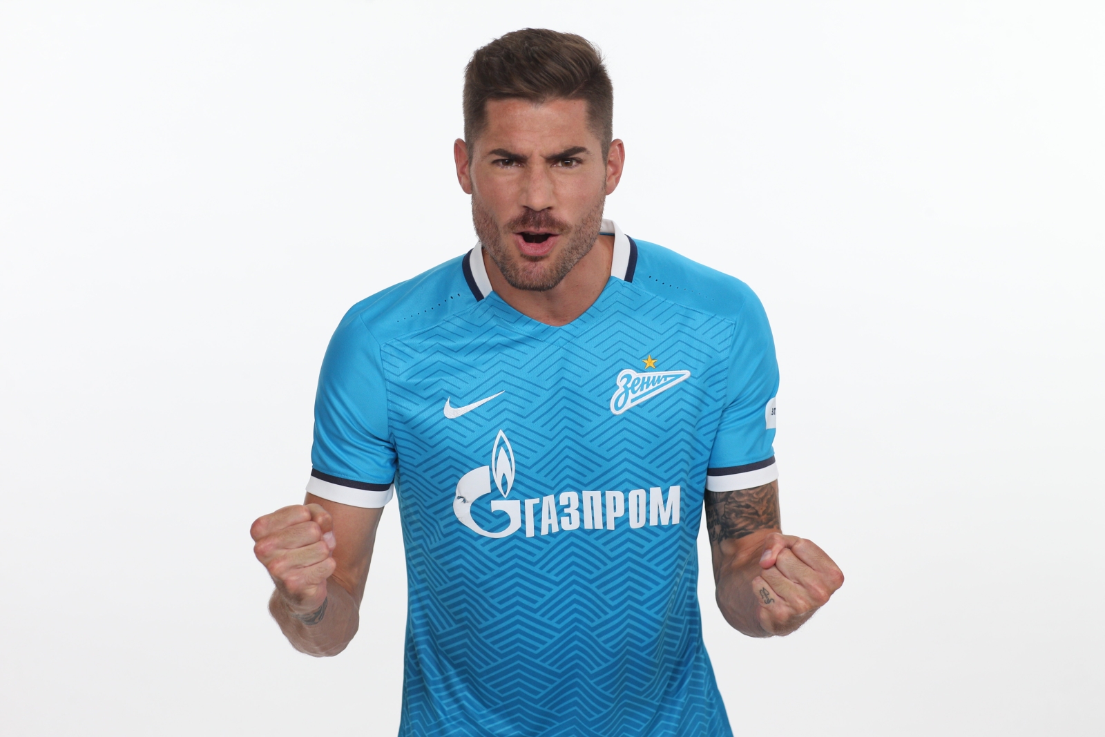 Фотосессия футболистов и тренеров основного состава ФК «Зенит» сезона 2015/2016