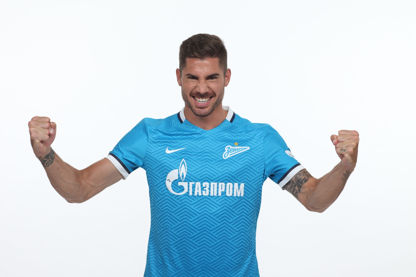 Фотосессия футболистов и тренеров основного состава ФК «Зенит» сезона 2015/2016