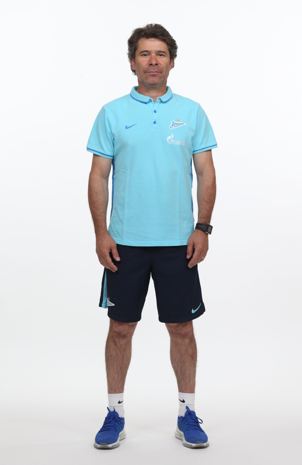 Фотосессия футболистов и тренеров основного состава ФК «Зенит» сезона 2015/2016