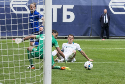 РОСГОССТРАХ Чемпионат России 2015/16, 30-й тур, «Динамо» — «Зенит»