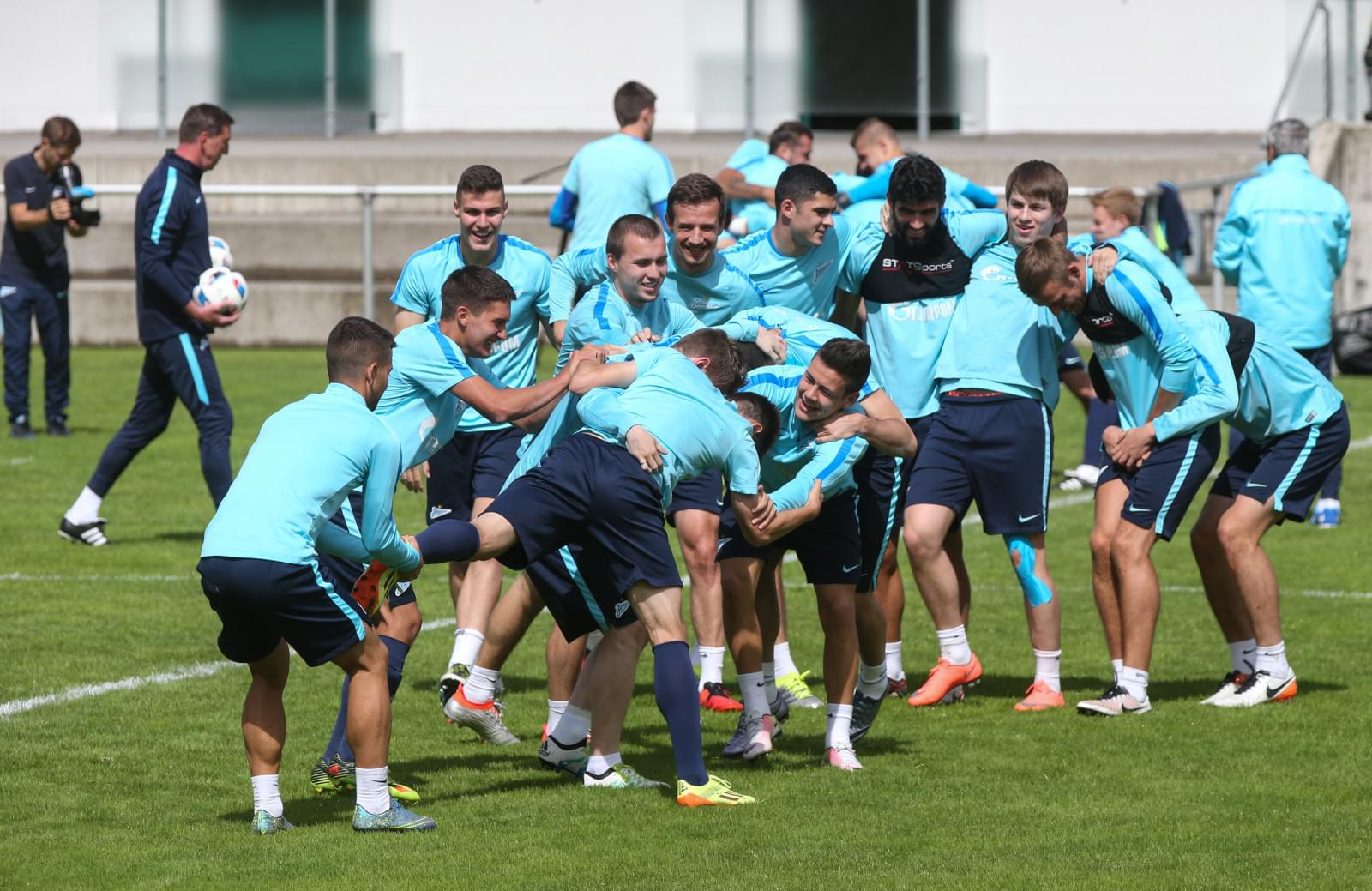 «Газпром»-тренировочные сборы в Австрии: тренировка 21 июня