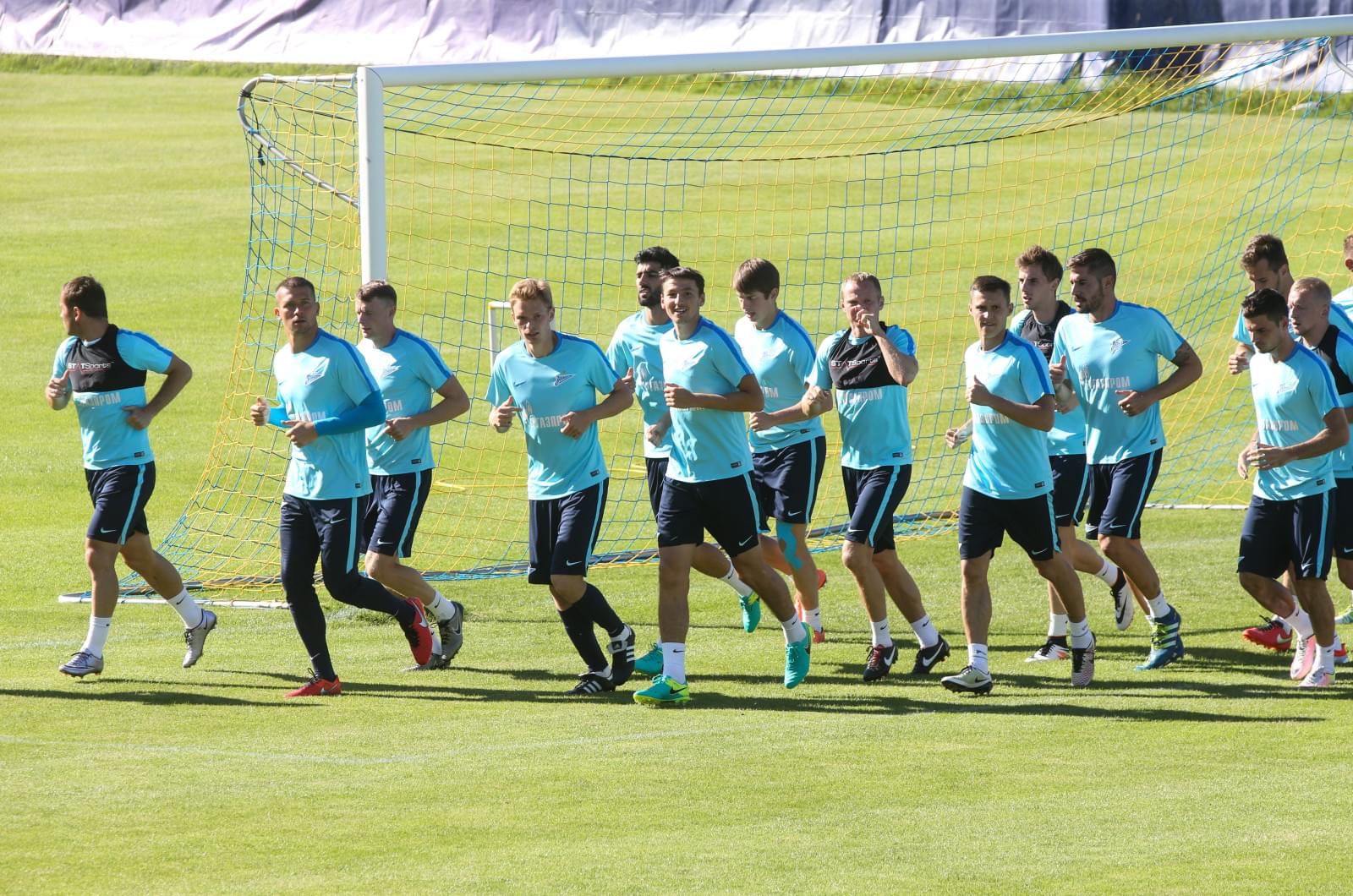 «Газпром»-тренировочные сборы в Швейцарии: вечерняя тренировка 7 июля