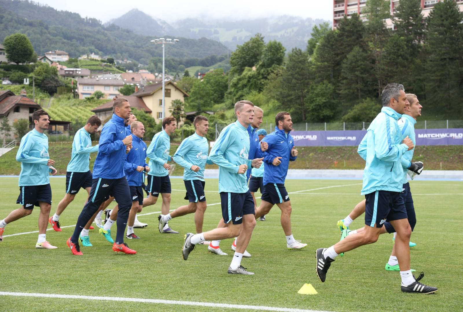 «Газпром»-тренировочные сборы в Швейцарии: утренняя тренировка 13 июля