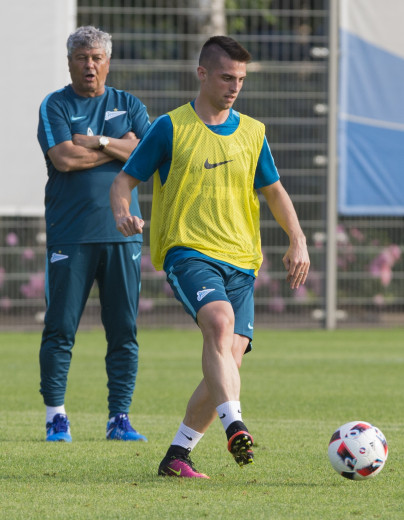 Роберт Мак приступил к занятиям в Удельном парке