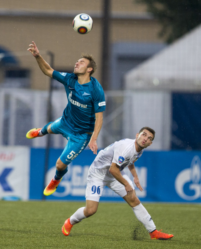 ФОНБЕТ-Первенство России среди клубов ФНЛ, «Зенит»-2 — «Нефтехимик»