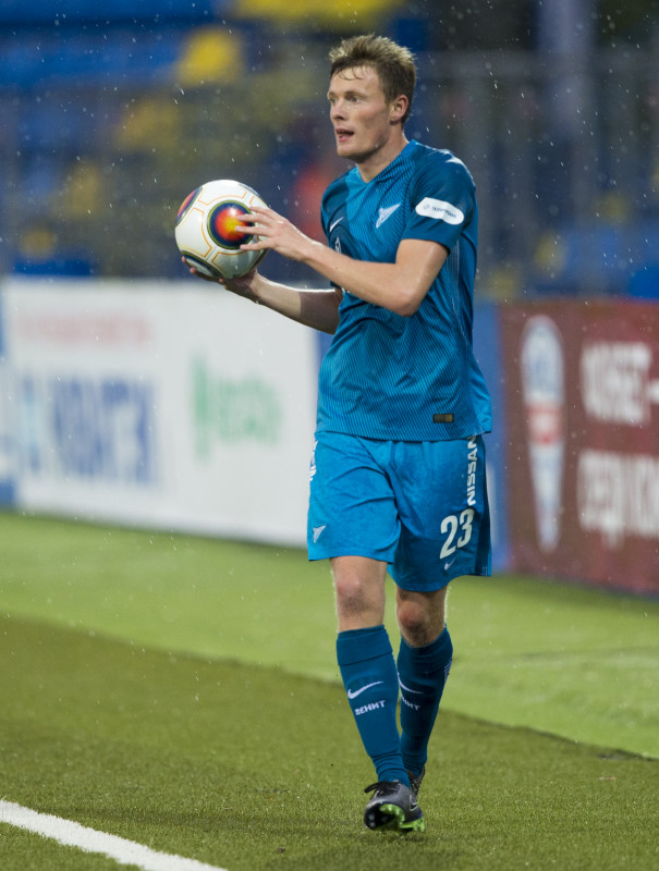 ФОНБЕТ-Первенство России среди клубов ФНЛ, «Зенит»-2 — «Нефтехимик»