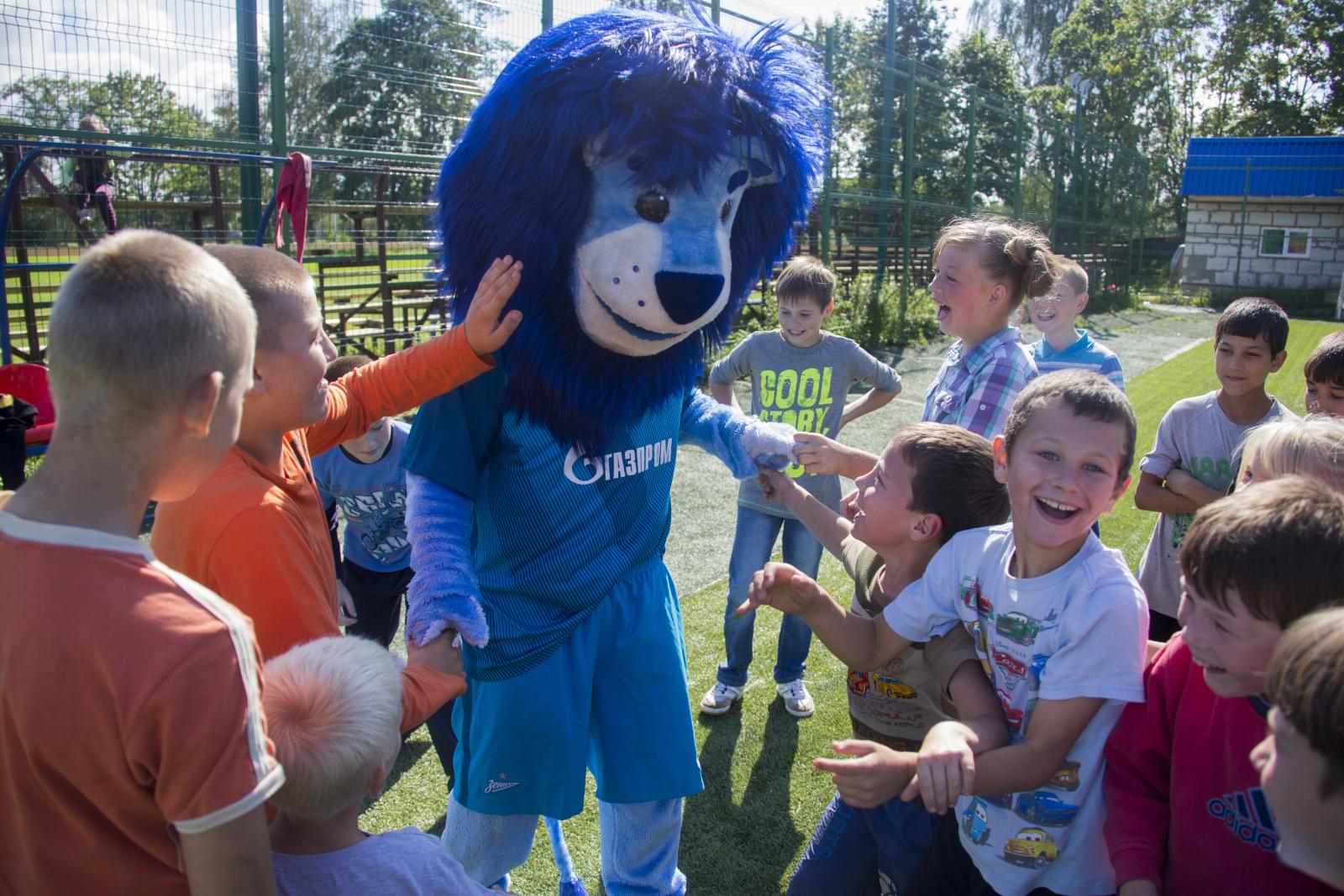 Синегривый Лев посетил Cоциально-реабилитационный центр в Гдове