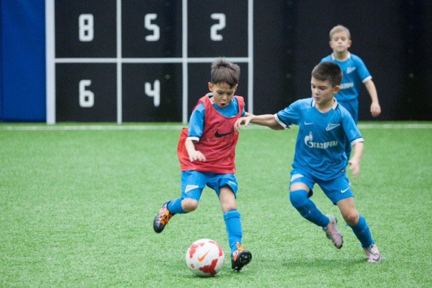 Победители проекта «Академия футбола», при поддержке компании Nissan прошли просмотр в Академии ФК «Зенит»