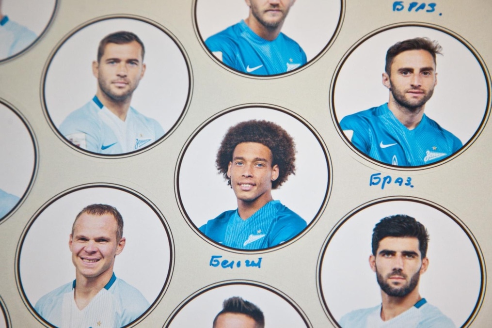 Клуб Добрых Дел: Аксель Витсель принимает участие в программе «Новогодний рейс»