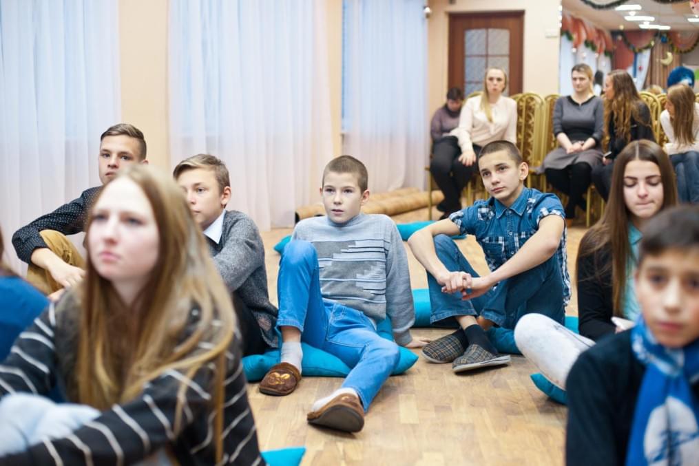 Клуб Добрых Дел: Аксель Витсель принимает участие в программе «Новогодний рейс»