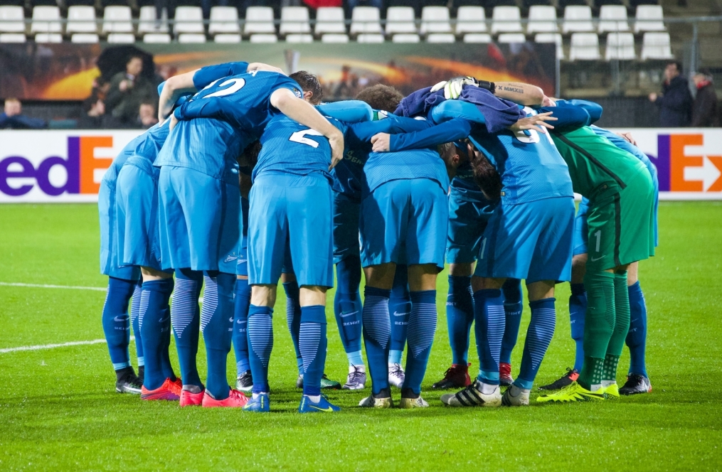 Лига Европы УЕФА 2016/17, 6 тур, «АЗ» — «Зенит»