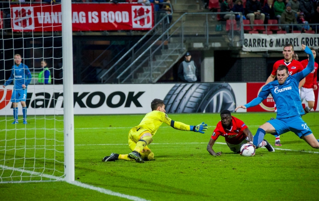 Лига Европы УЕФА 2016/17, 6 тур, «АЗ» — «Зенит»