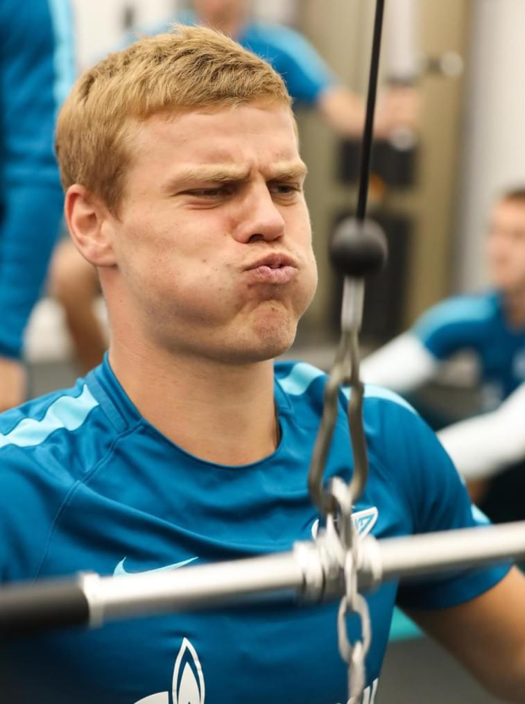 «Газпром»-тренировочные сборы в Дубае: 12 января, вечерняя тренировка