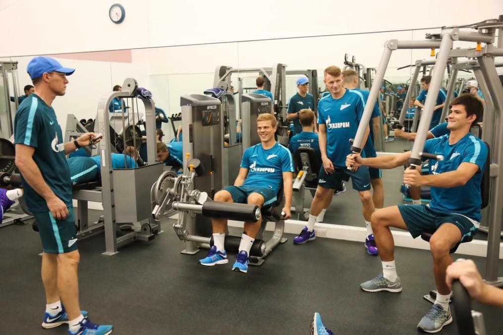 «Газпром»-тренировочные сборы в Дубае: 12 января, вечерняя тренировка