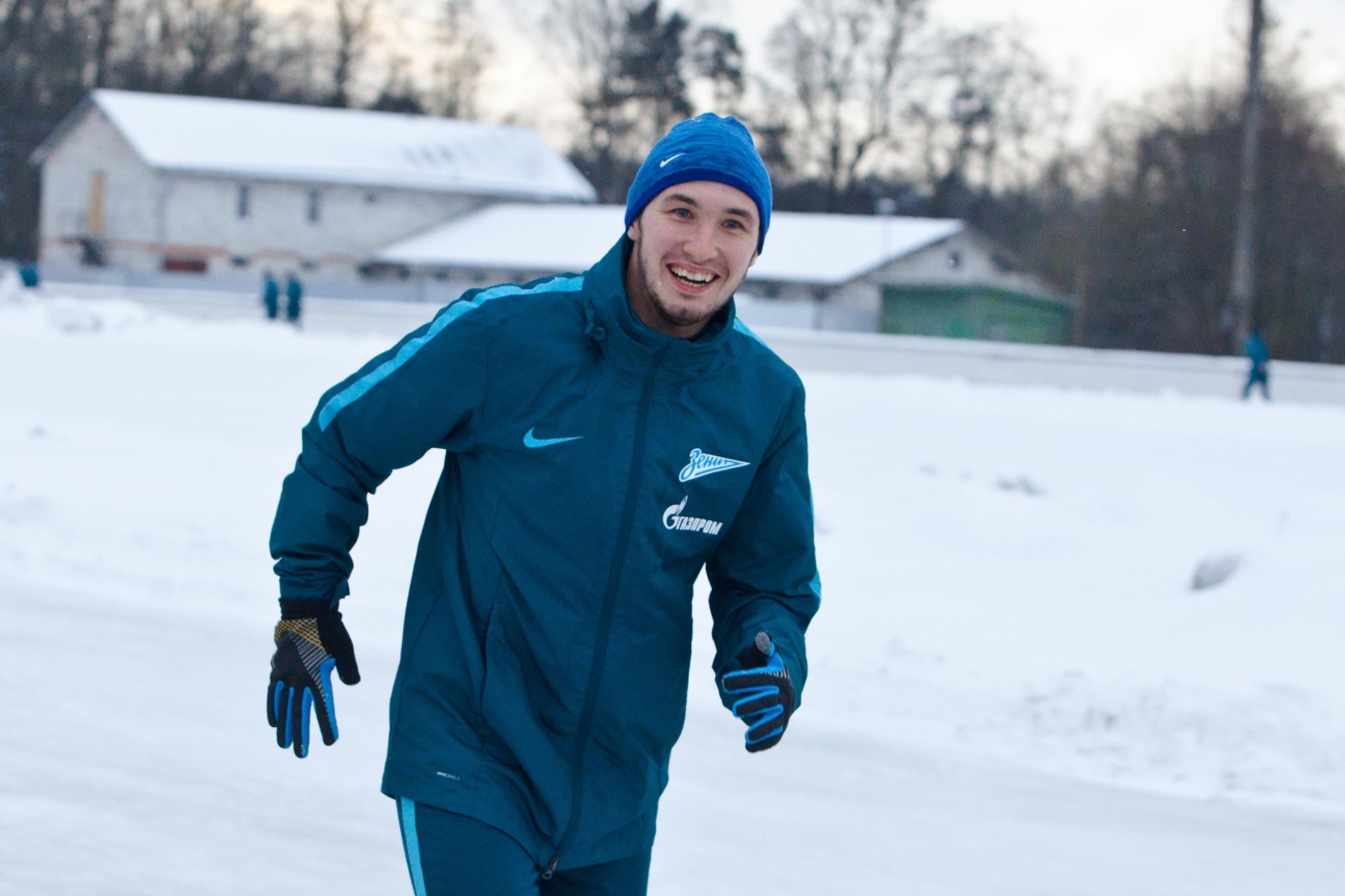 Тренировка «Зенита»-2 на коньках