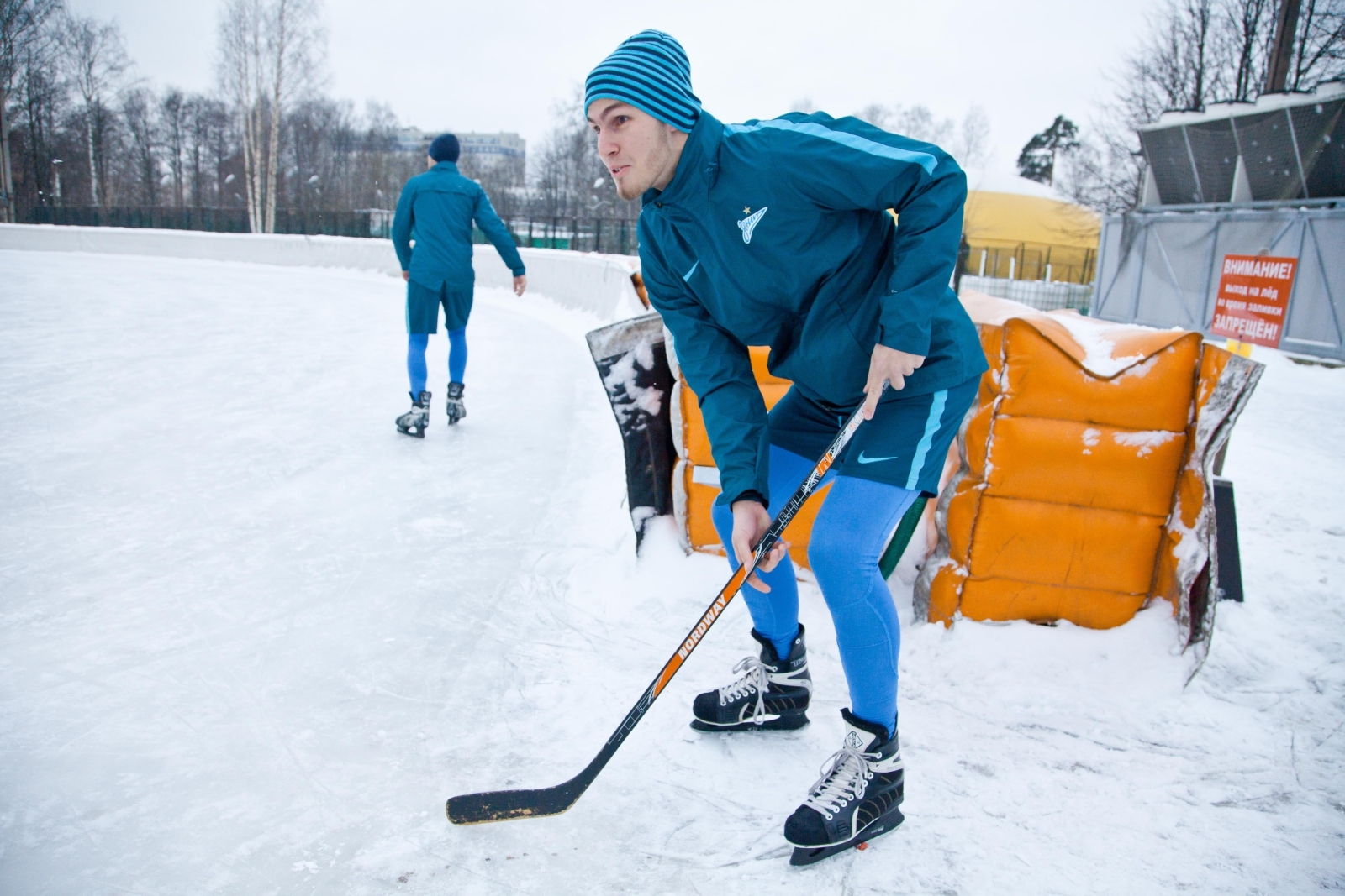Тренировка «Зенита»-2 на коньках