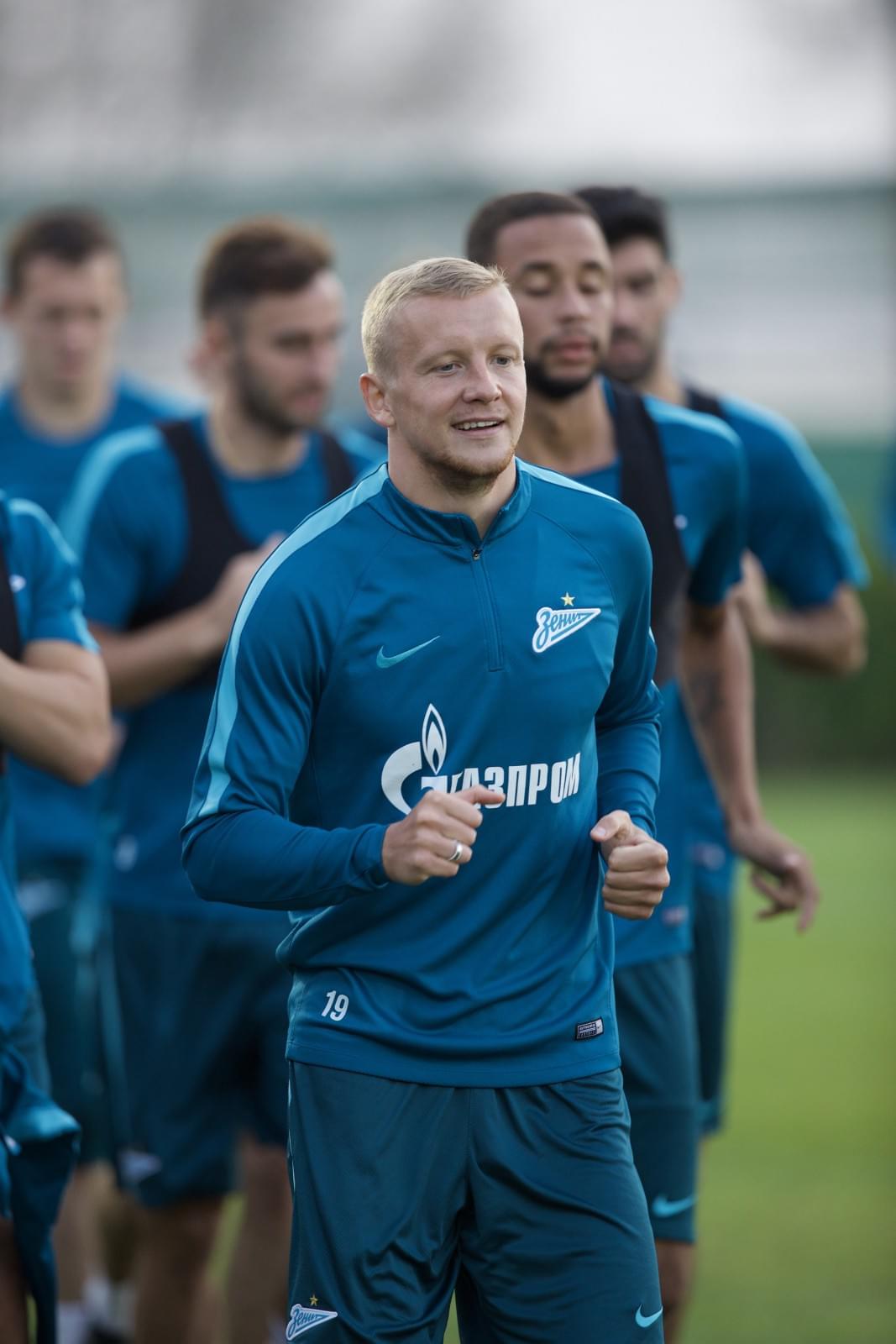 «Газпром»-тренировочные сборы в Дубае: 13 января, вечерняя тренировка