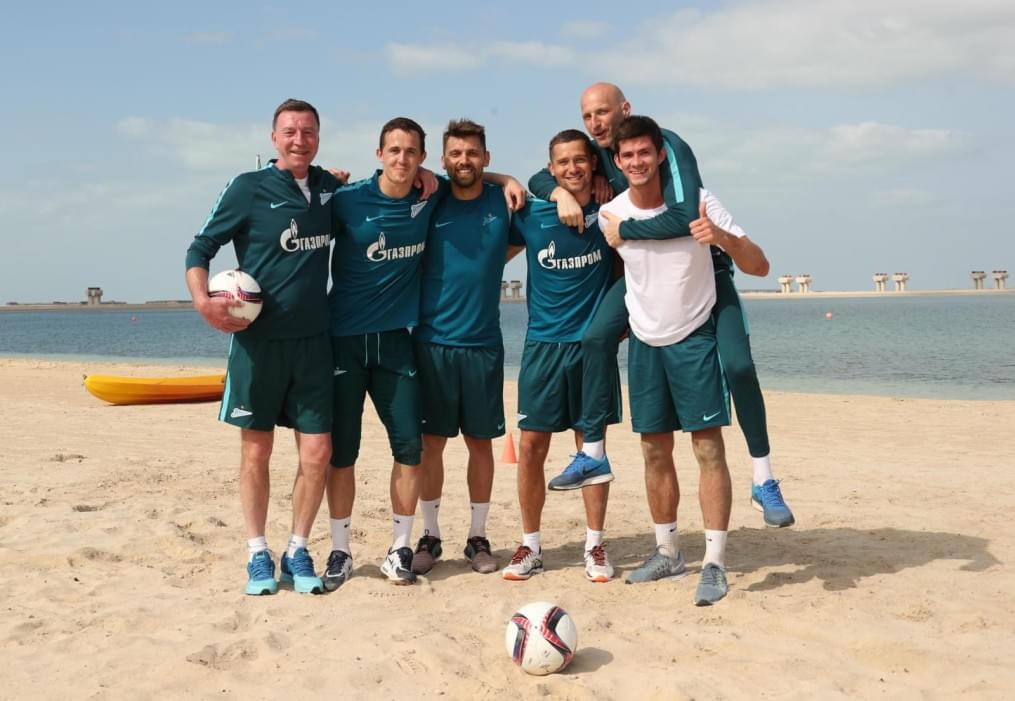 «Газпром»-тренировочные сборы в Дубае: 15 января, утренняя тренировка