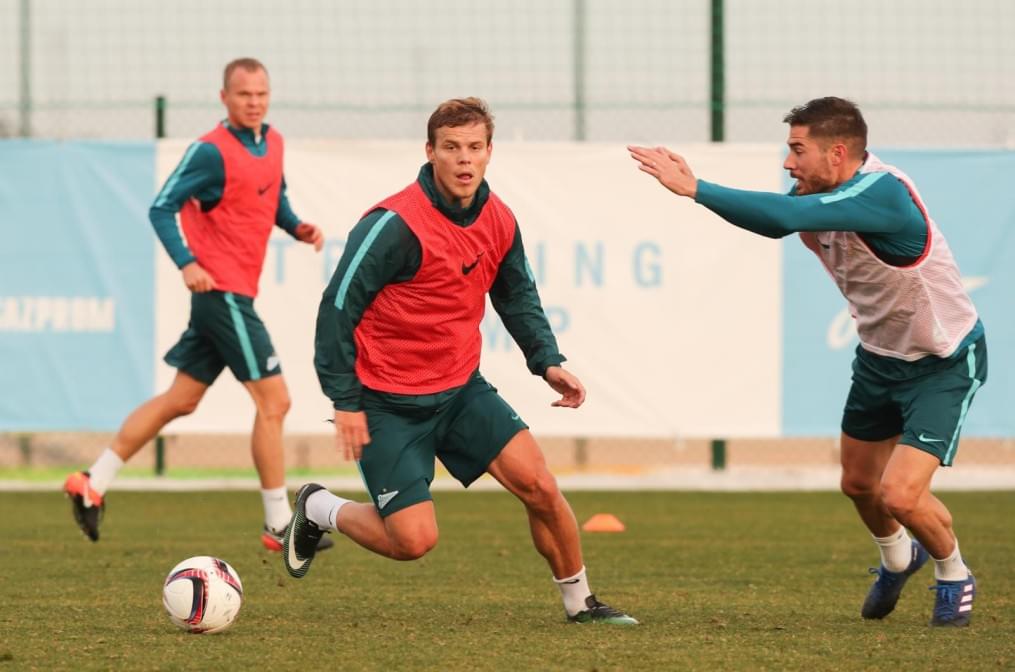 Вторые «Газпром»-тренировочные сборы в Испании: 2 февраля, вечерняя тренировка