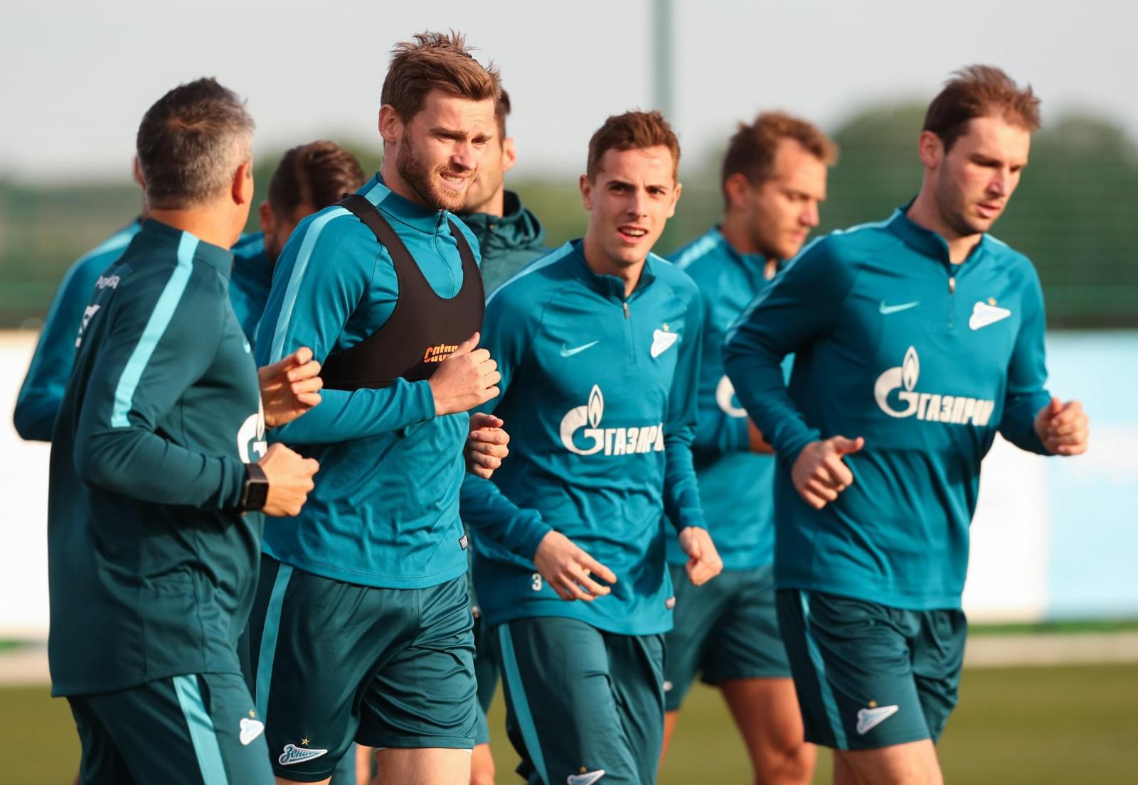 Вторые «Газпром»-тренировочные сборы в Испании: 6 февраля, вечерняя тренировка