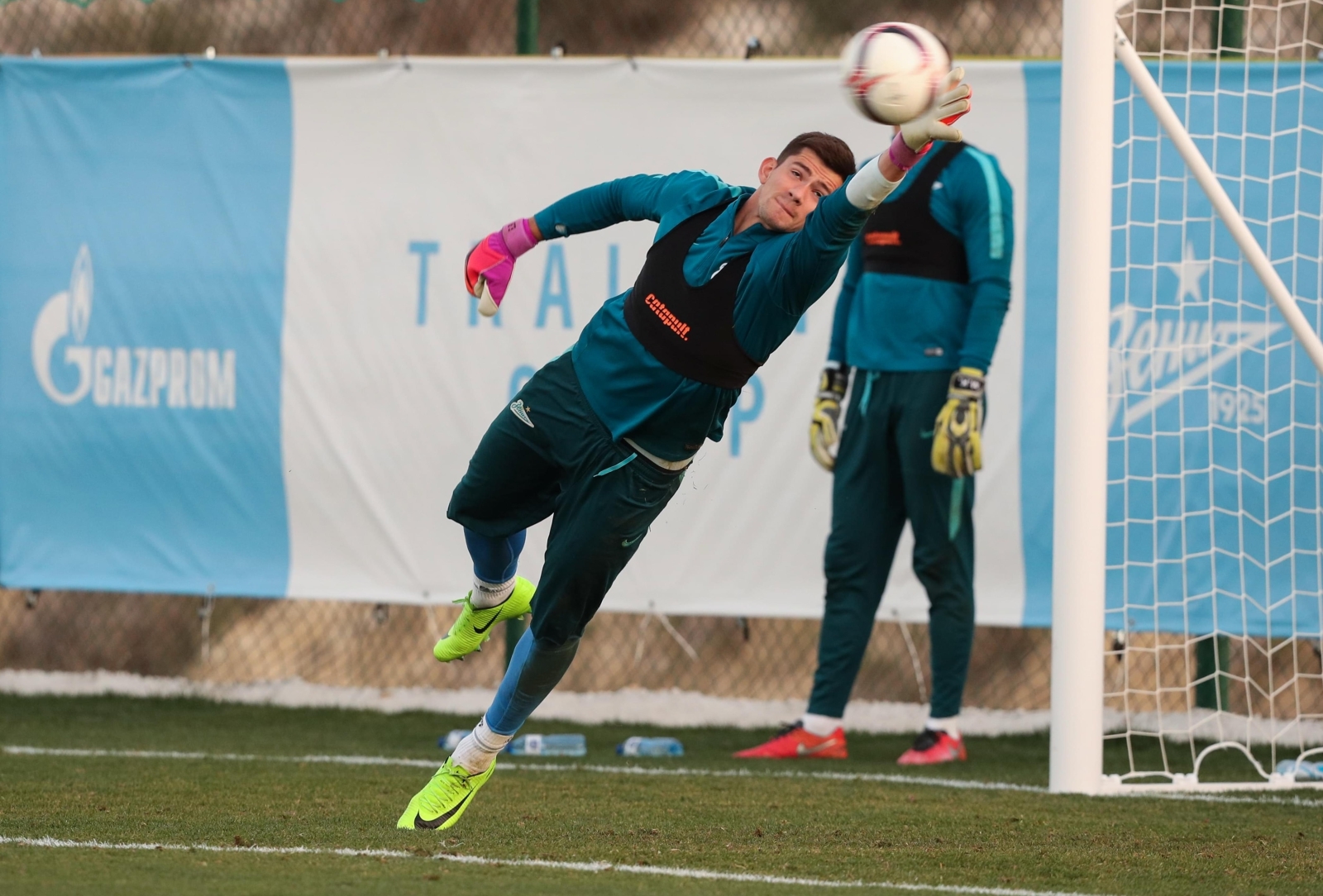 Вторые «Газпром»-тренировочные сборы в Испании: 6 февраля, вечерняя тренировка