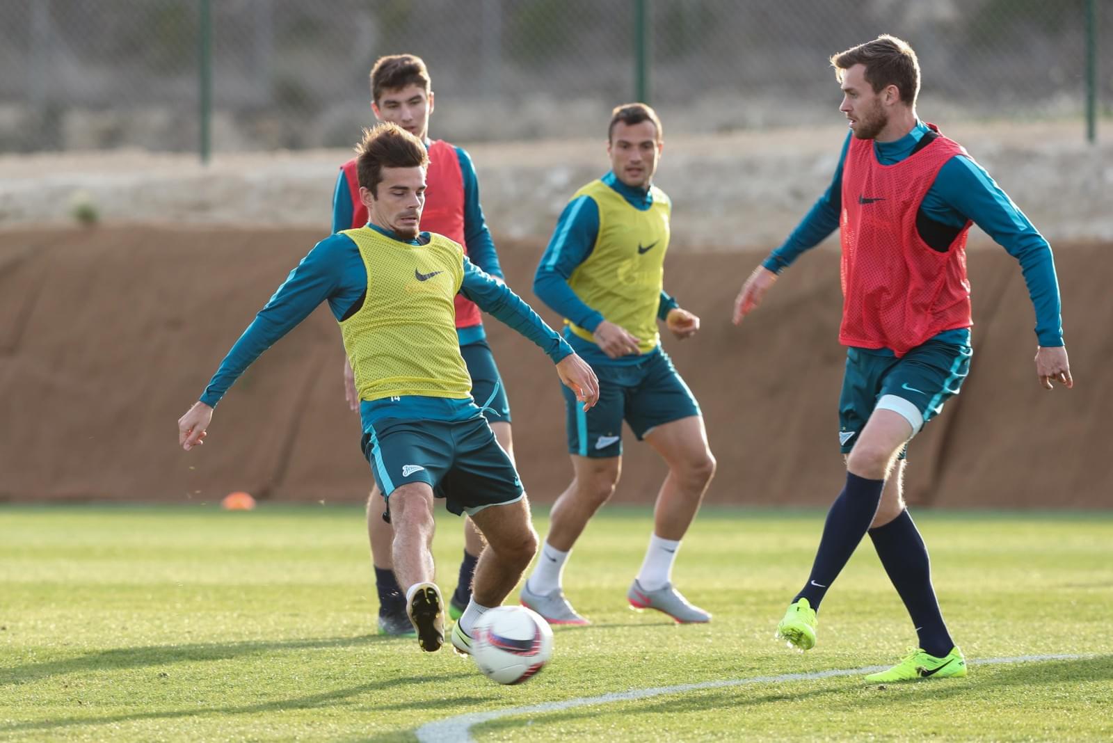 Вторые «Газпром»-тренировочные сборы в Испании: 6 февраля, вечерняя тренировка
