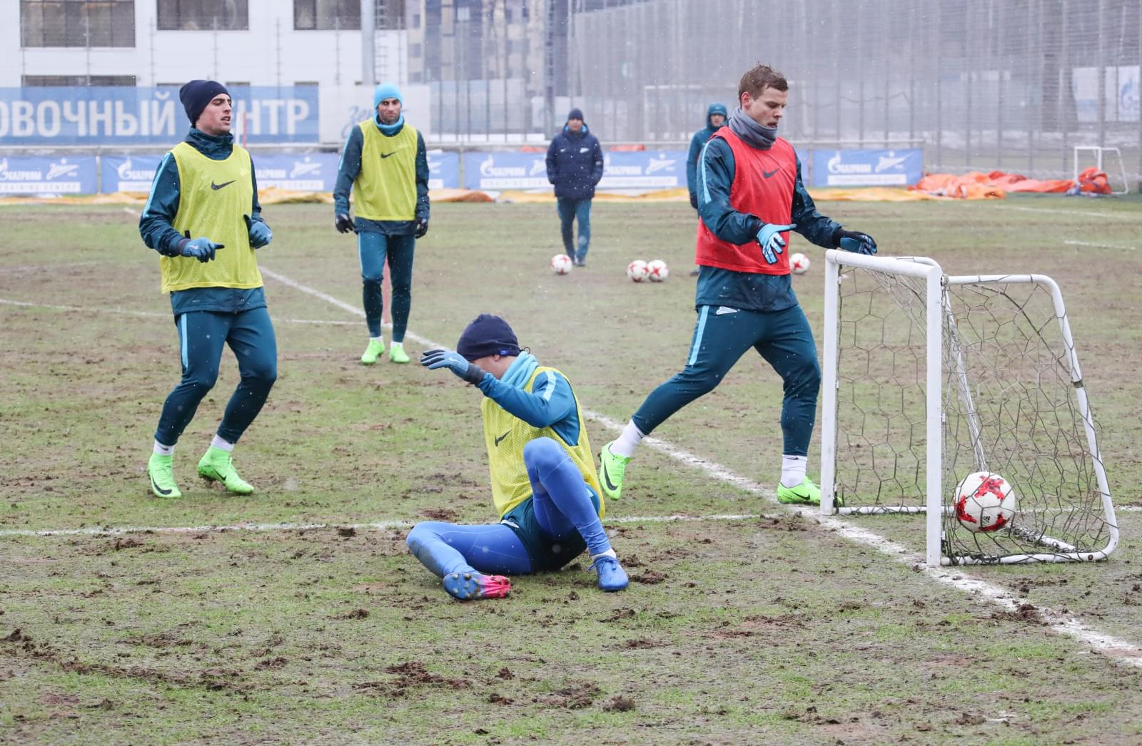 Открытая тренировка «Зенита» перед матчем с ФК «Амкар»