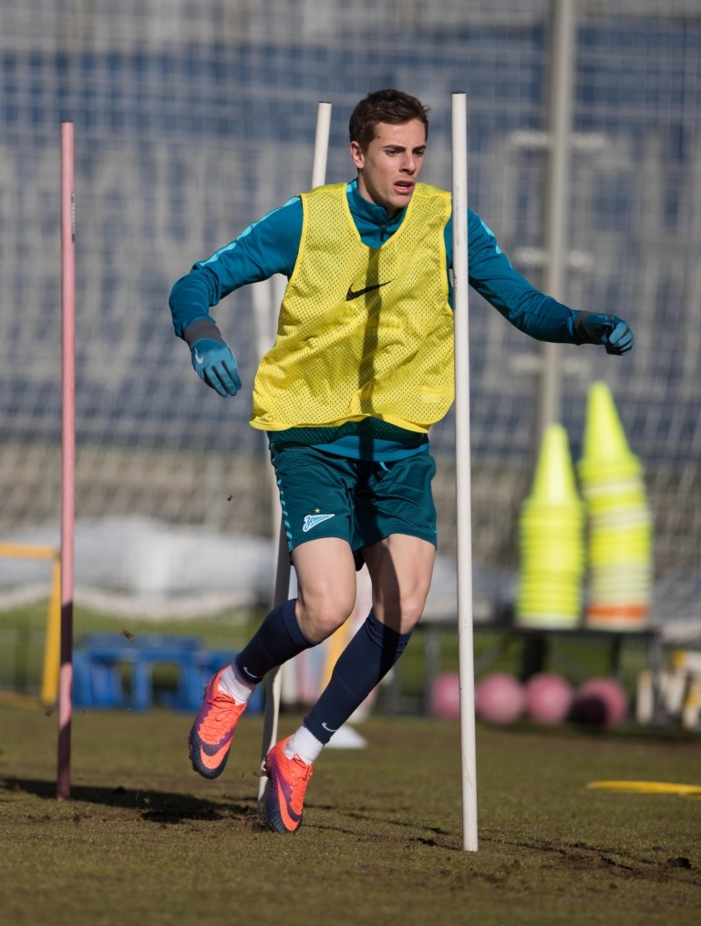 Утренняя тренировка «Зенита» перед матчем с «Арсеналом»