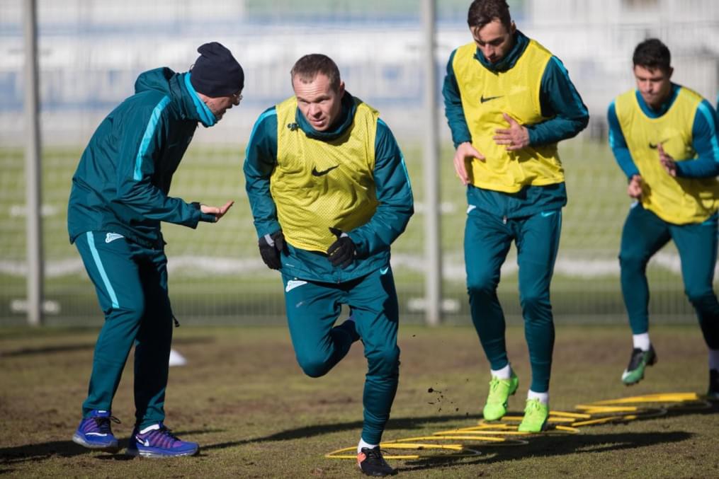 Утренняя тренировка «Зенита» перед матчем с «Арсеналом»