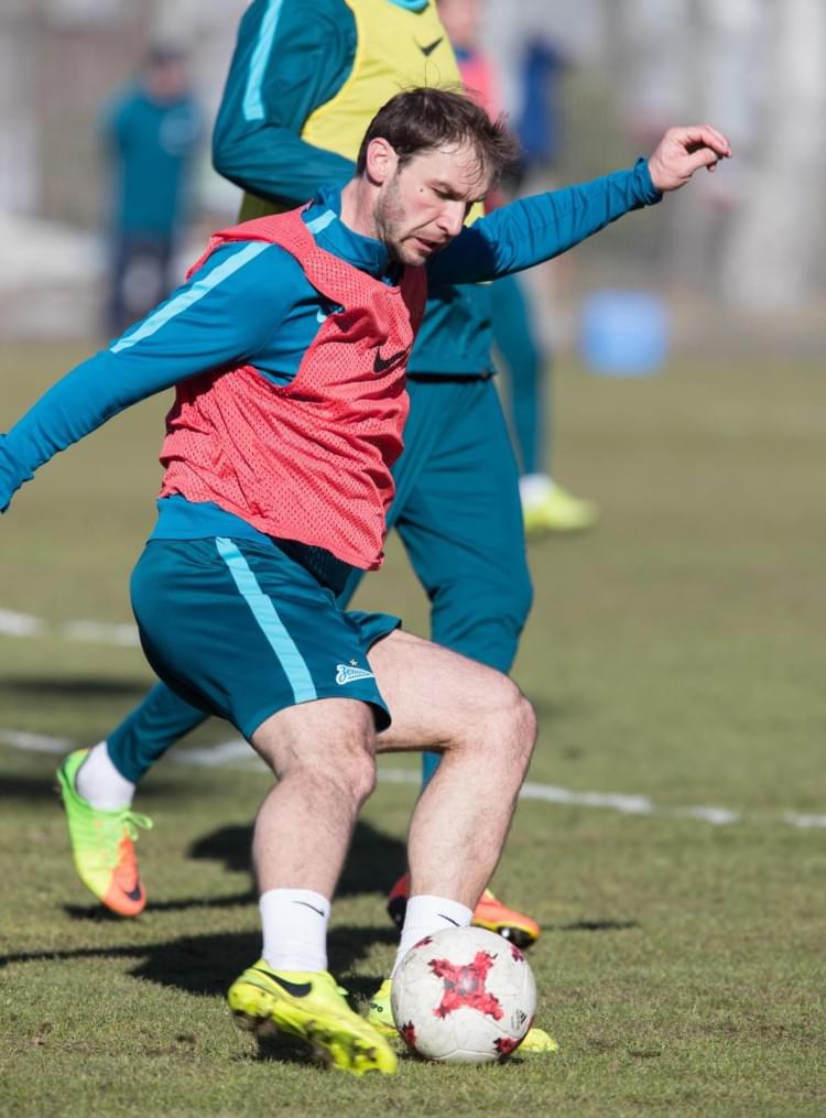 Утренняя тренировка «Зенита» перед матчем с «Арсеналом»