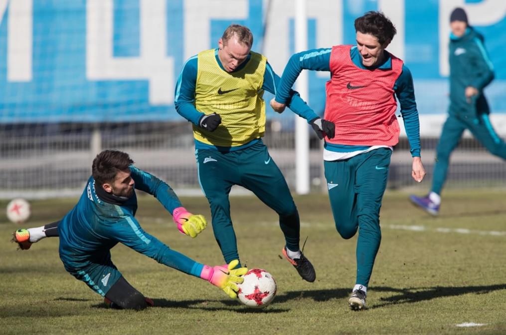 Утренняя тренировка «Зенита» перед матчем с «Арсеналом»