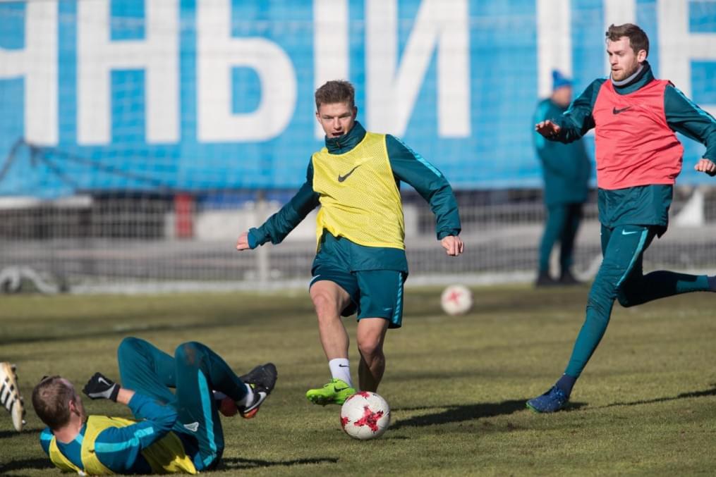 Утренняя тренировка «Зенита» перед матчем с «Арсеналом»