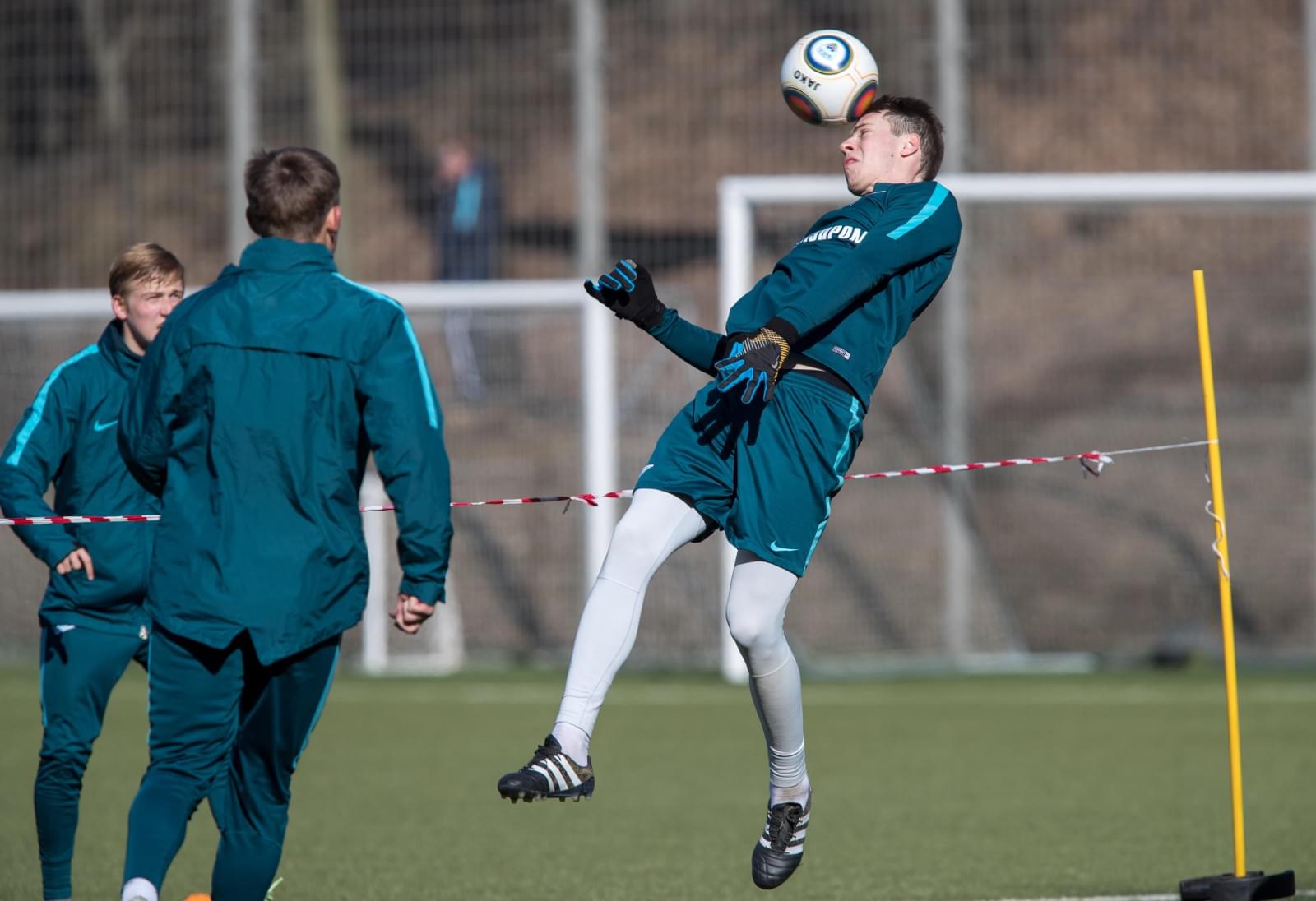 Тренировка «Зенита»-2 перед матчем со «Спартаком» (Нальчик)