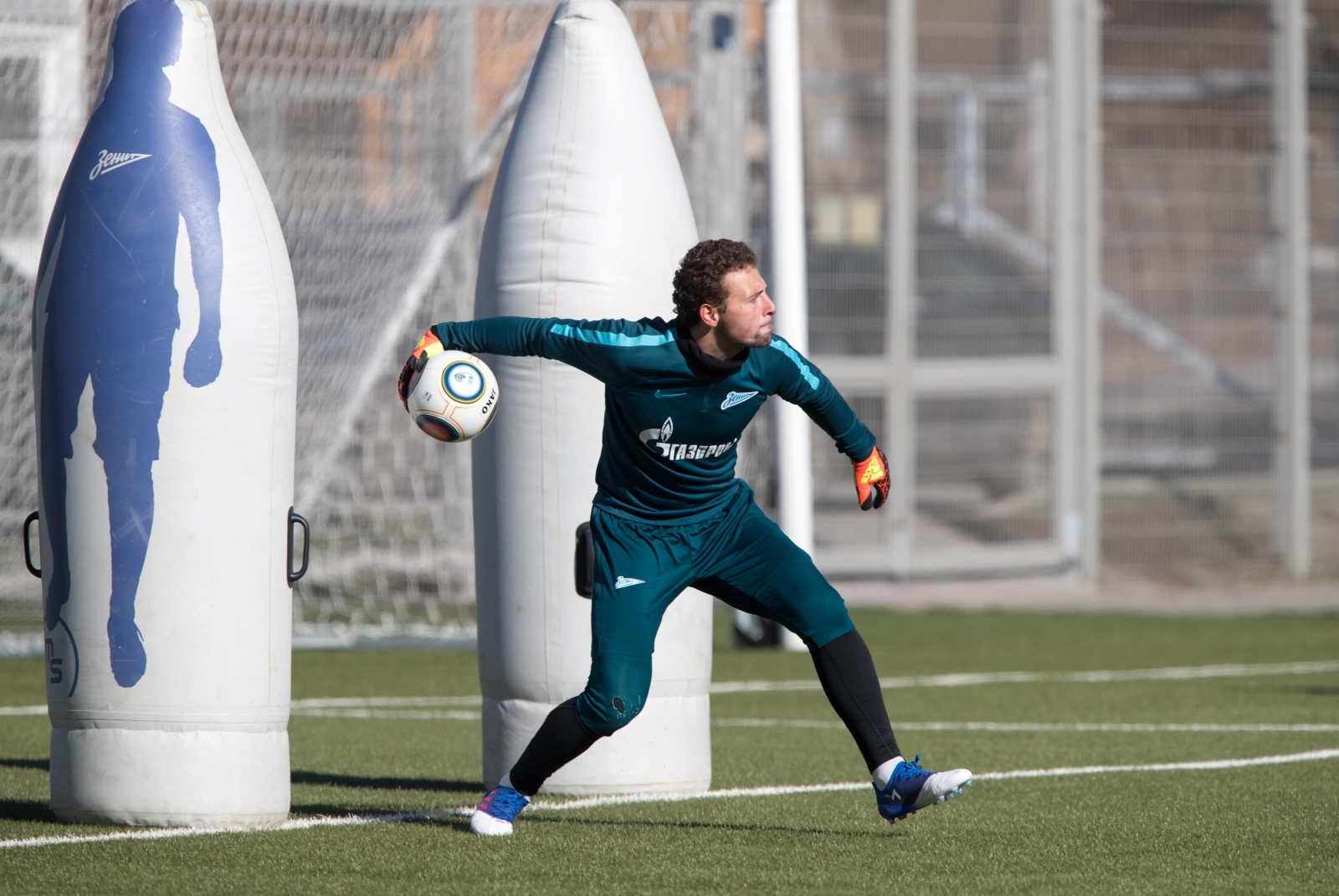 Тренировка «Зенита»-2 перед матчем со «Спартаком» (Нальчик)
