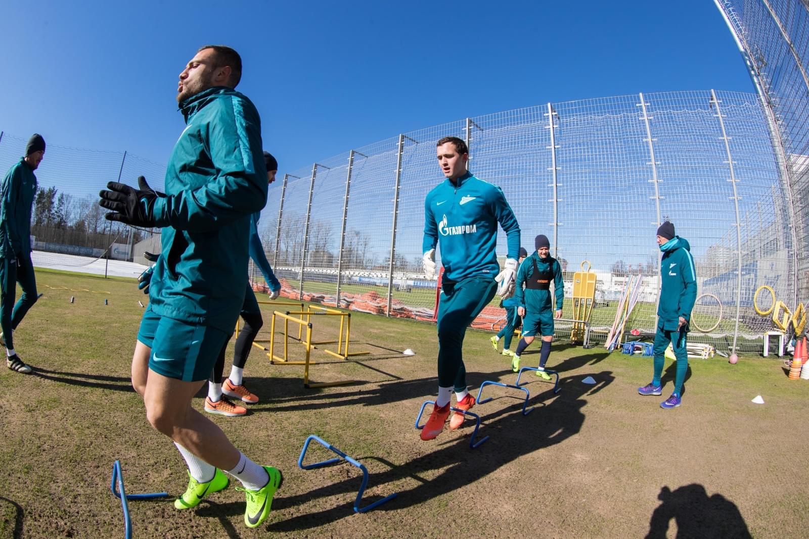 Утренняя тренировка «Зенита» в «Газпром» — тренировочном центре